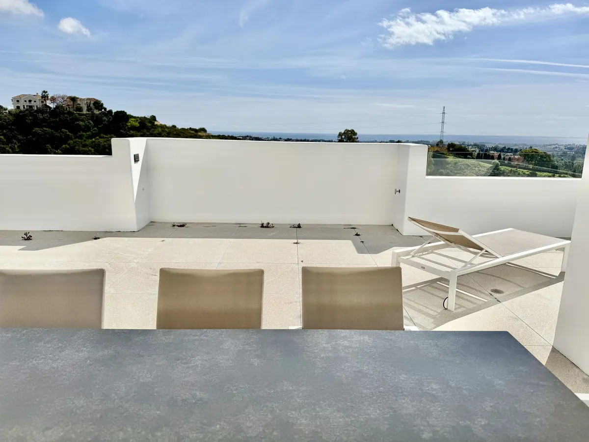 0097c61b-e5ea-4e49-b26c-53435017f073