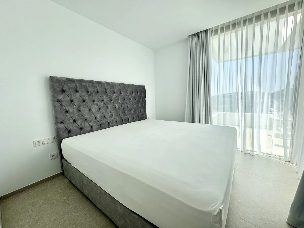 35d91402-e414-49ab-a61a-c7a387302027