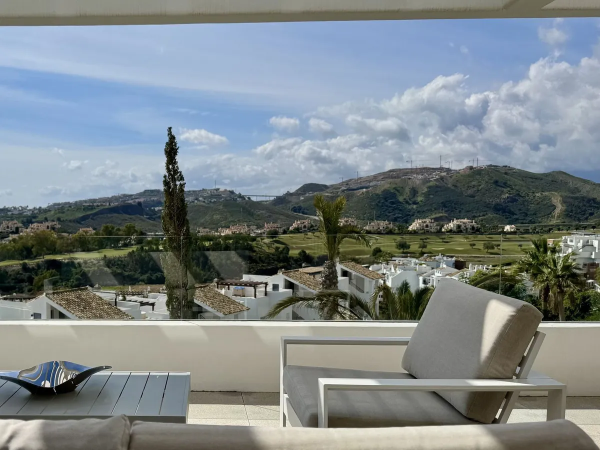 a5a543e5-37ae-4137-a076-b1f7c6916242