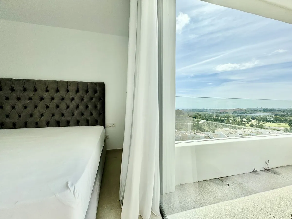 d9f1486f-f598-4bd9-96ef-cabd27c03932