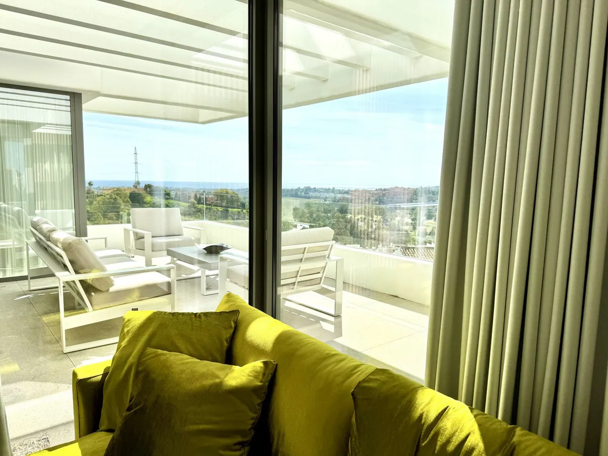 f68e5828-dce5-437a-a951-92a7ff1382e2