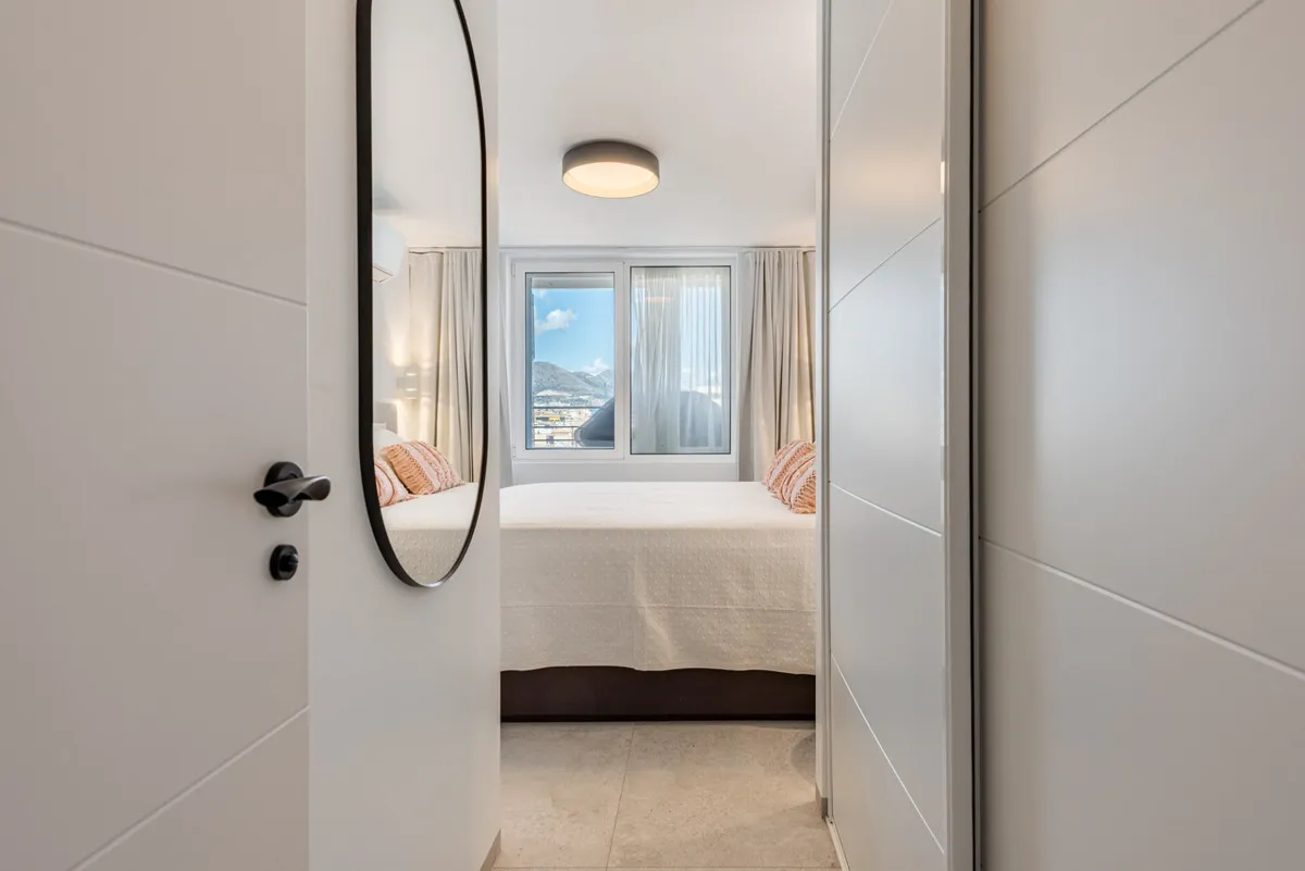 fab3ef67-0d5e-4183-9f22-f4702fcc4ac7