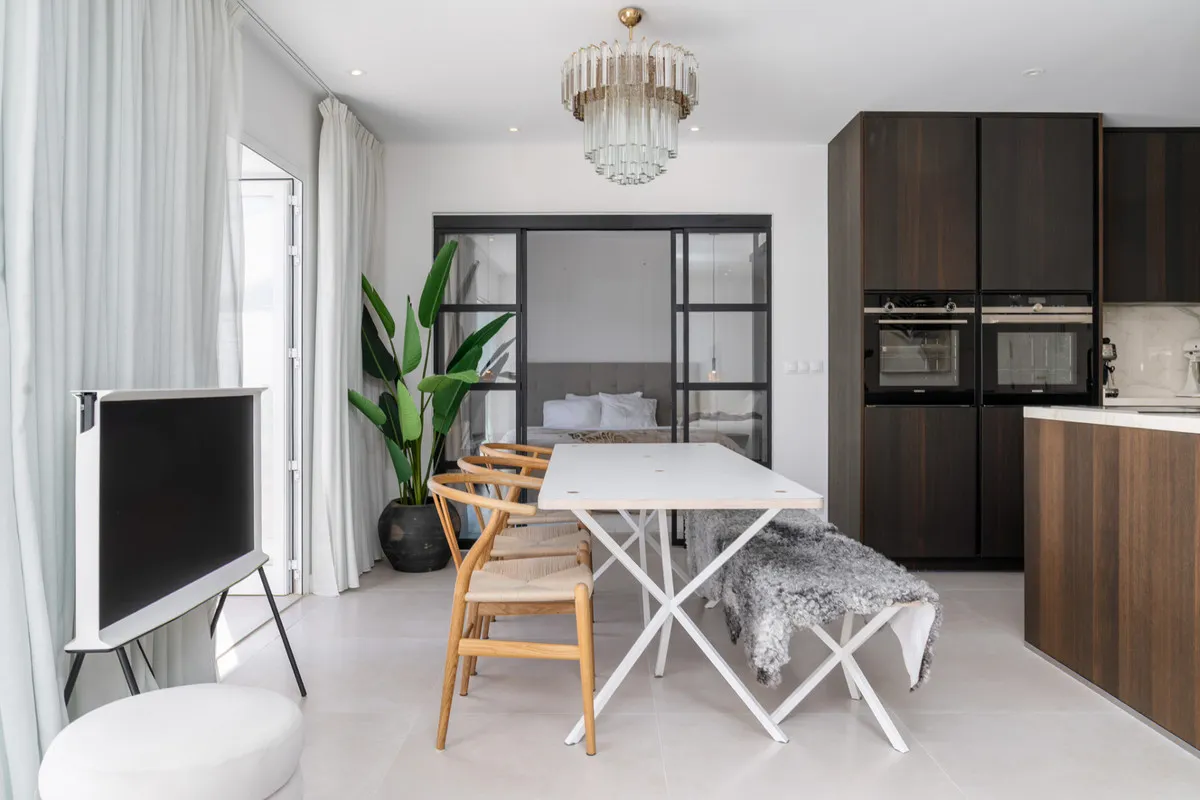 3f3c92e4-bf75-4282-9295-fe03bc756530