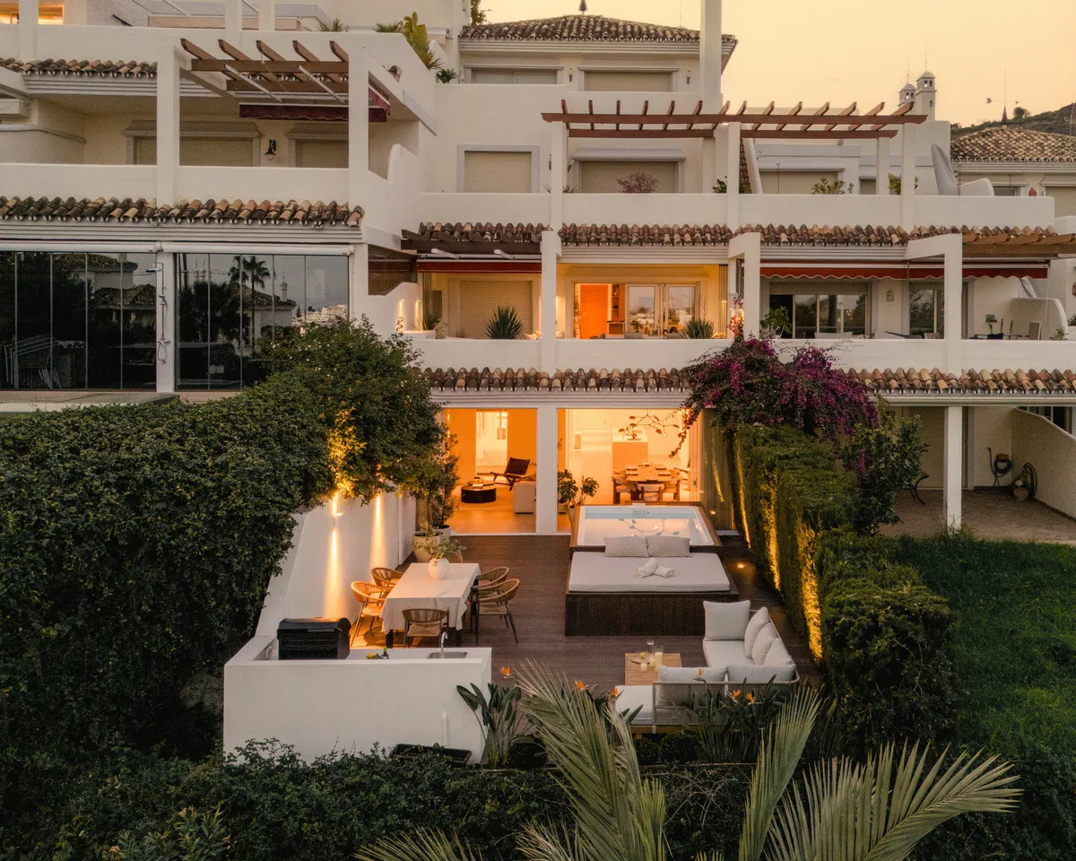 1ea8095d-d8e2-4c3d-ab57-884d94d38d80