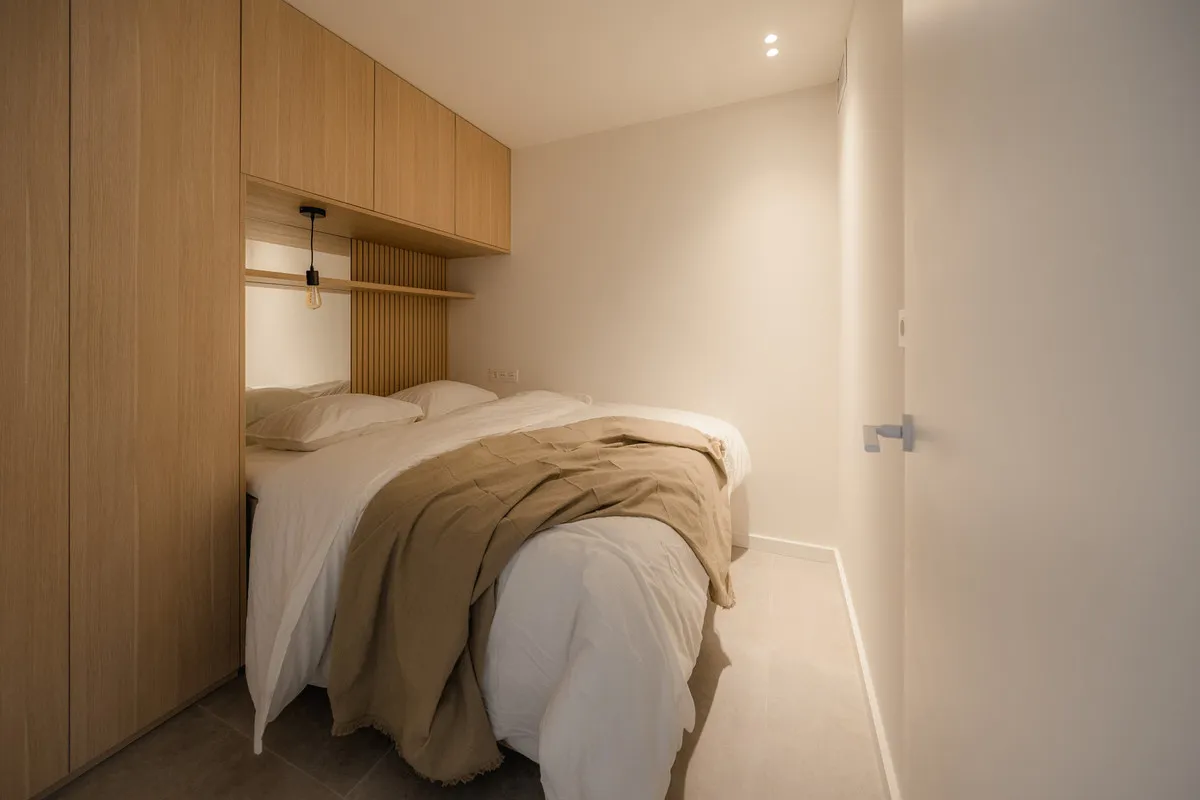 ded550db-2045-423f-9a7f-37f140d30271