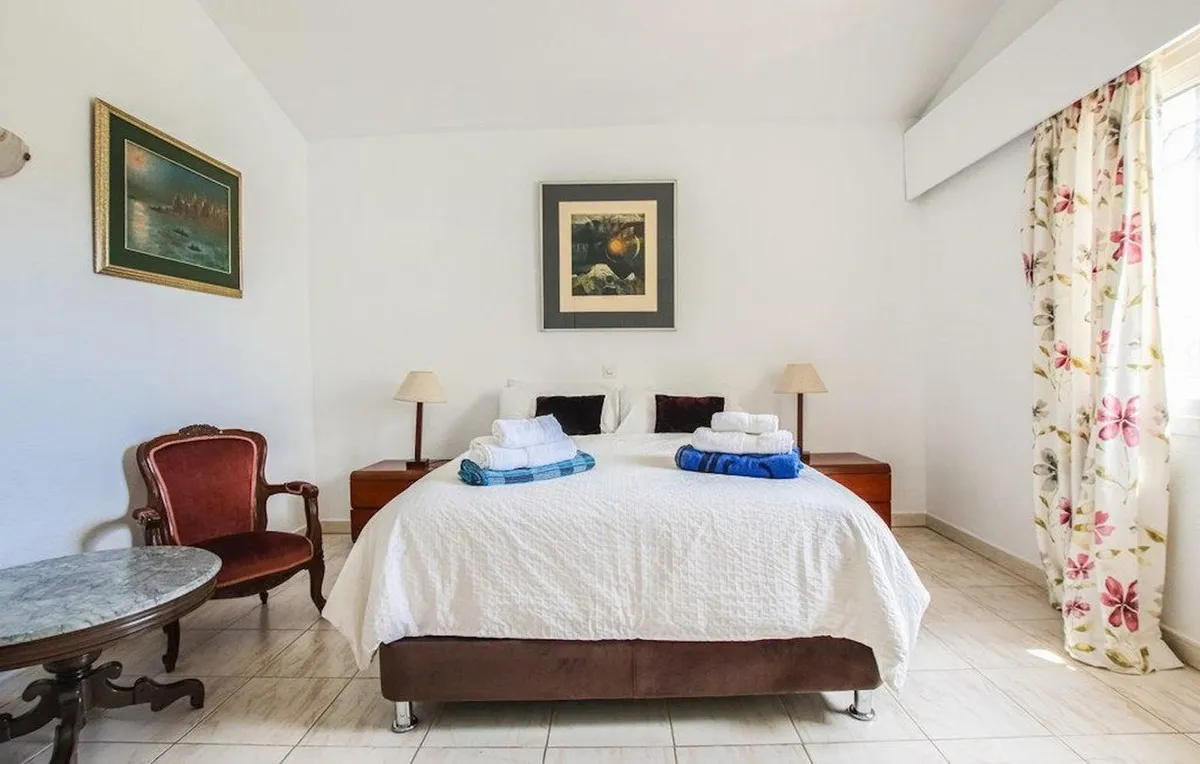 20a67baf-d432-4913-bcb0-51a6712640c0