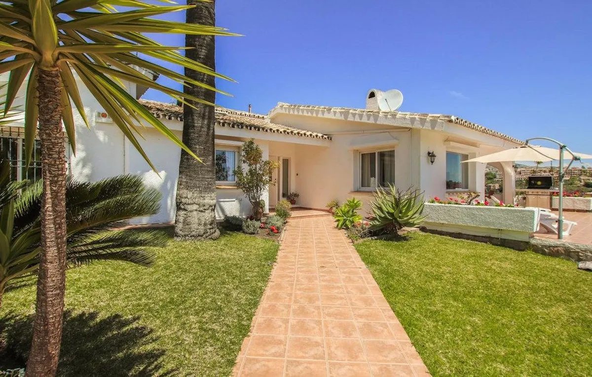 e10e0650-3dcd-4245-81c6-016e8fc4a2a5