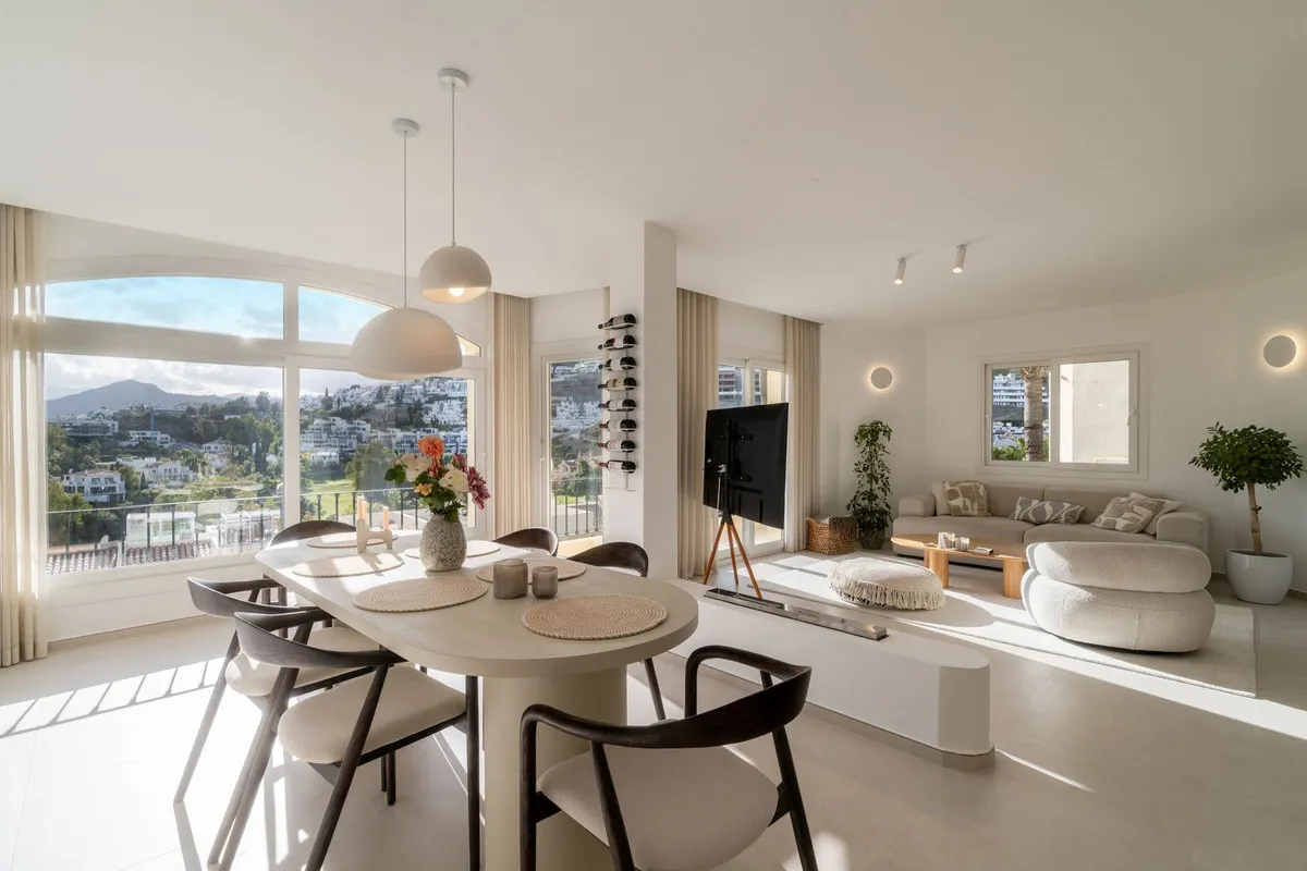 10643d15-1739-4397-ad62-c794fa3f8a70