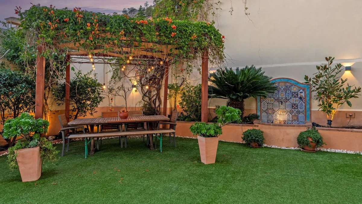 34de88a4-d33c-43cf-9357-ca46a10ea99d