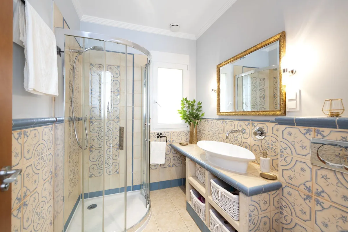 8621e152-acc6-424a-a5da-9eef306c502c