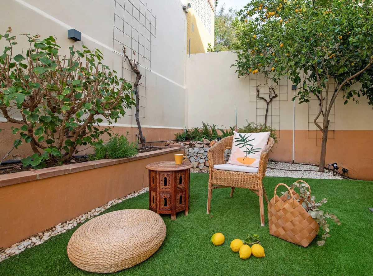 c40406e0-da86-4c9c-92eb-41b41e8a8283