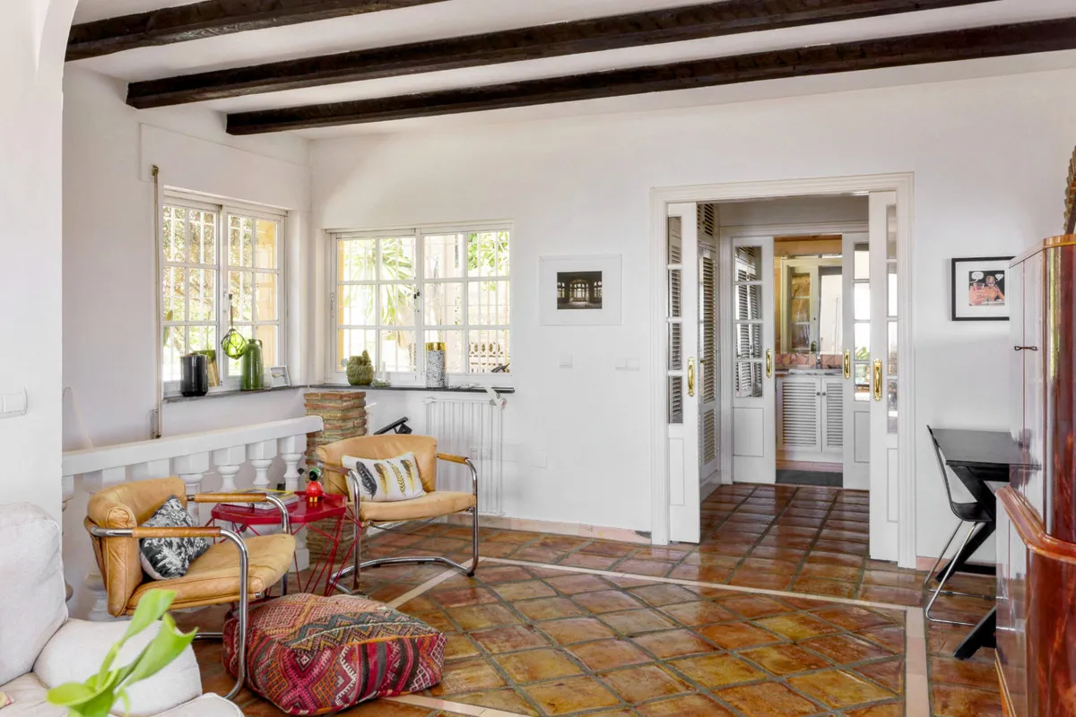 78416925-c7e6-443a-b699-675b2d9f8102