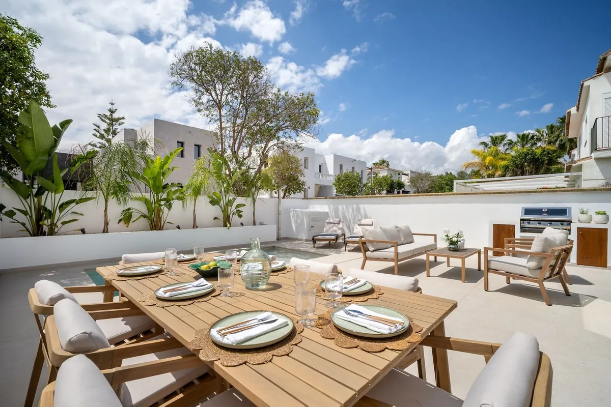 351e3f5c-aa94-4b0f-80bc-e34bd69287c8