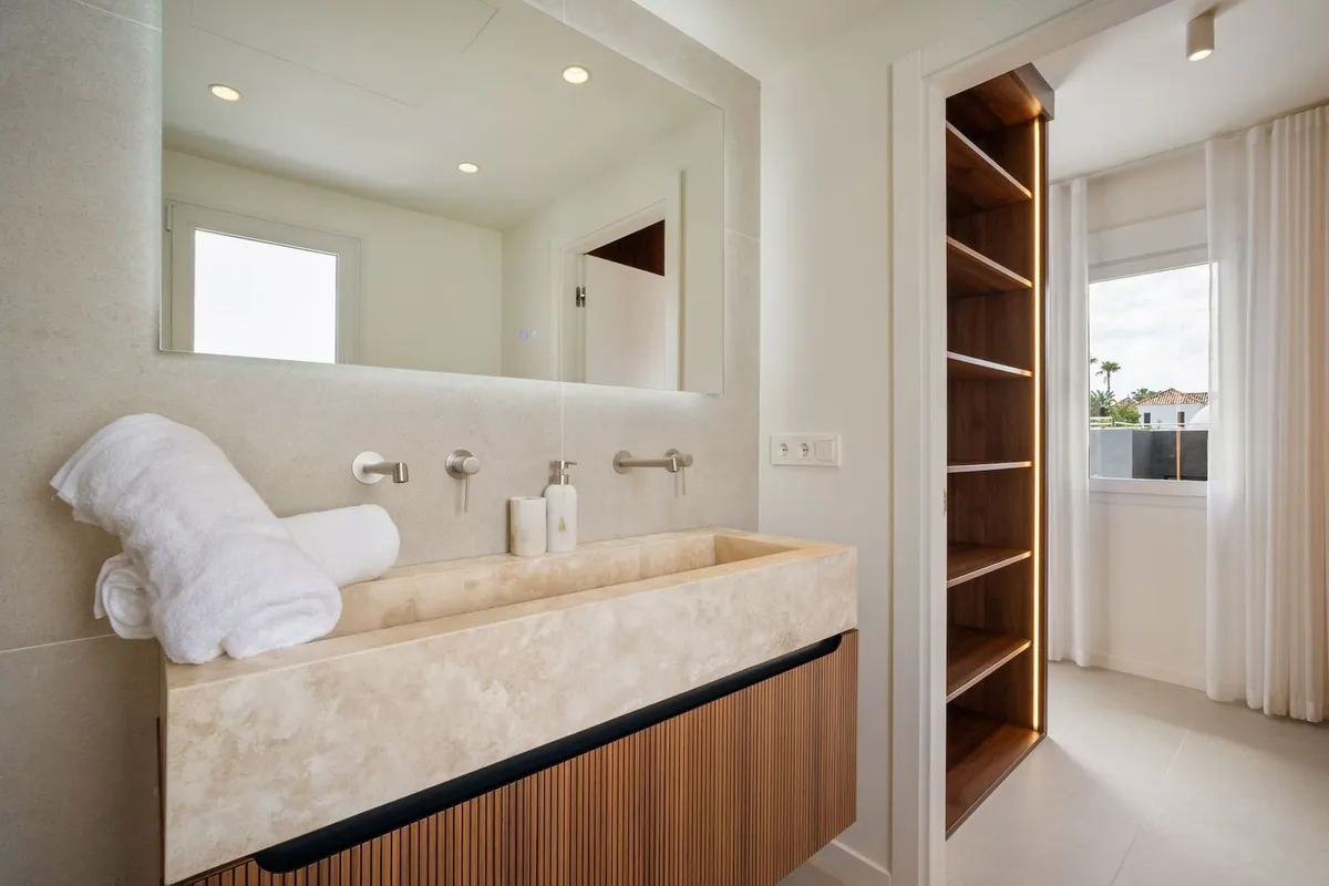 a2976c6c-ee6b-496b-b735-6061db89139f