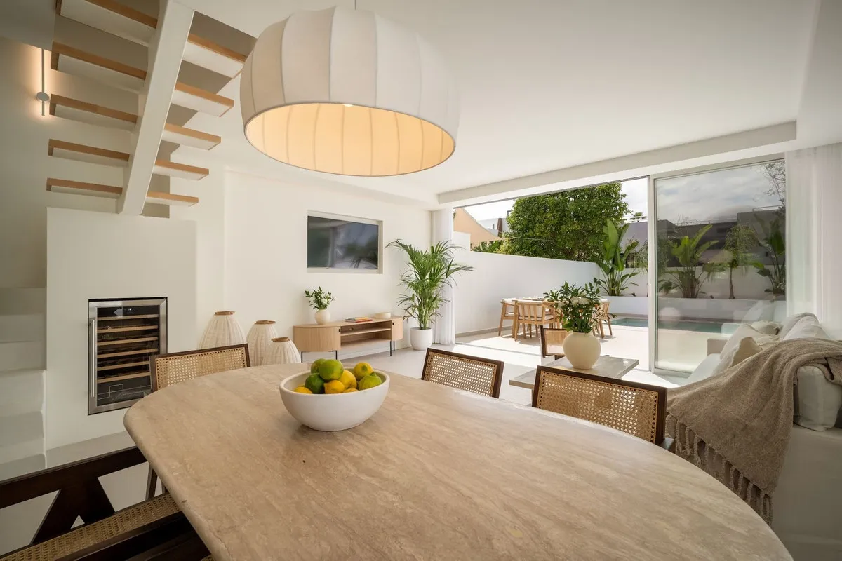 feef3e14-af00-4154-81fc-6f44d4033aaf