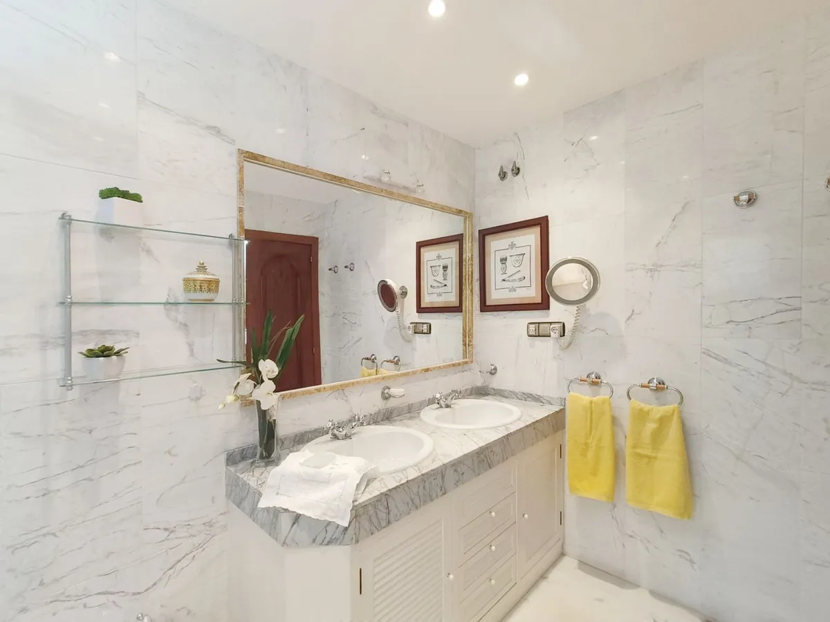 8d6e652a-86c2-4659-8664-425fd691378d