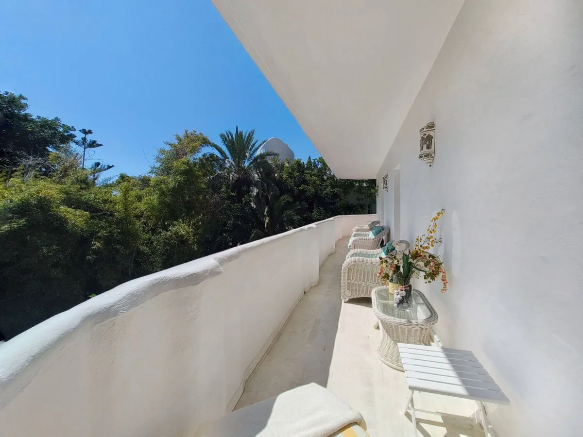 c612a542-c8c3-4e3f-b8f9-8ccbc2ac0504