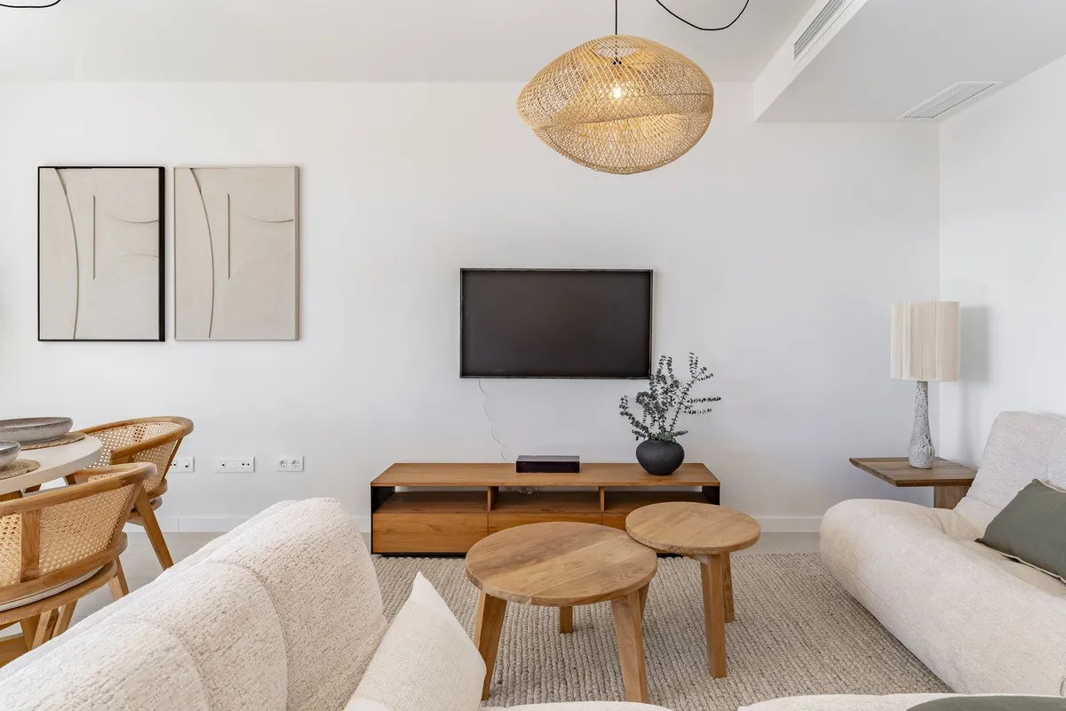 9787bebc-f6d5-493f-aea3-33e0046fba5d