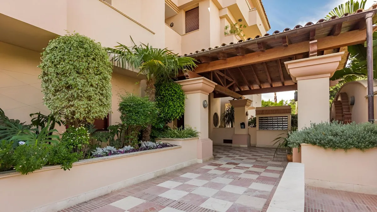 5c901777-8a29-4464-aad2-d6c325d9d739