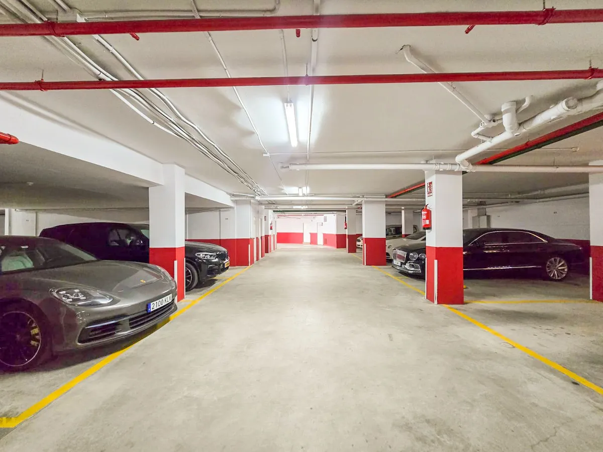 ea29c879-b4a0-41bb-b7c3-0d210d504f98