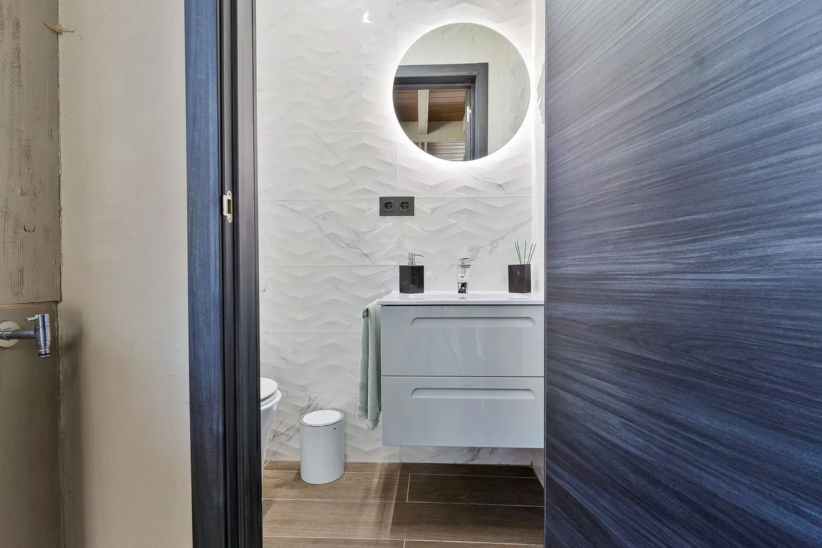 570f2568-cd1a-4bf5-91f3-dc53554c4cf6