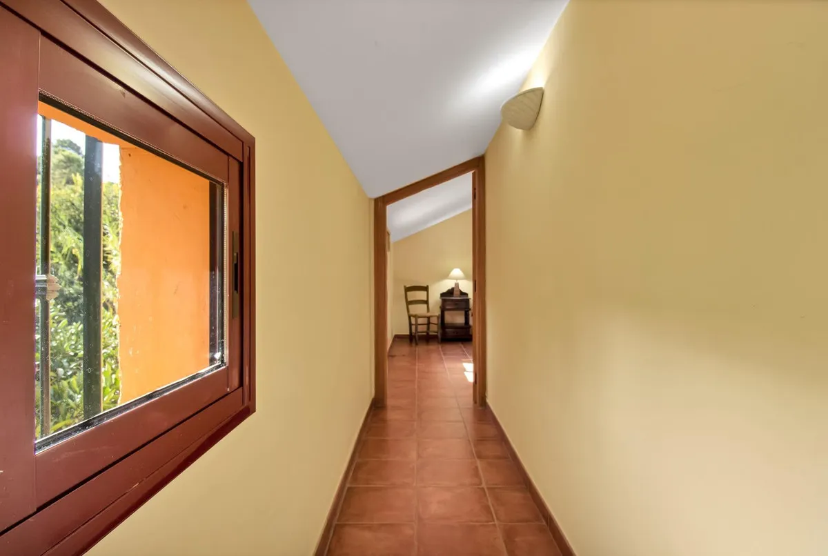 93f4de51-4556-4e70-9d3d-822067d9dab2