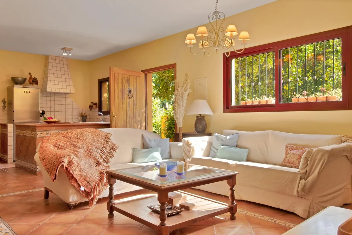 e4a810ad-d709-4e8b-85d8-ad6f1529452f