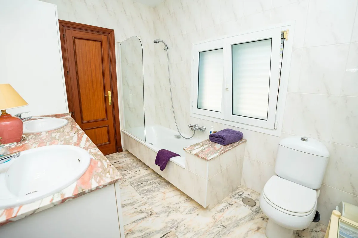 3b3401db-02d9-485a-8e9d-83d9d87b550e