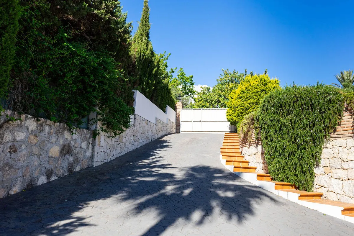 912ef7c9-0404-4ac4-acbe-29cd1d103d7b