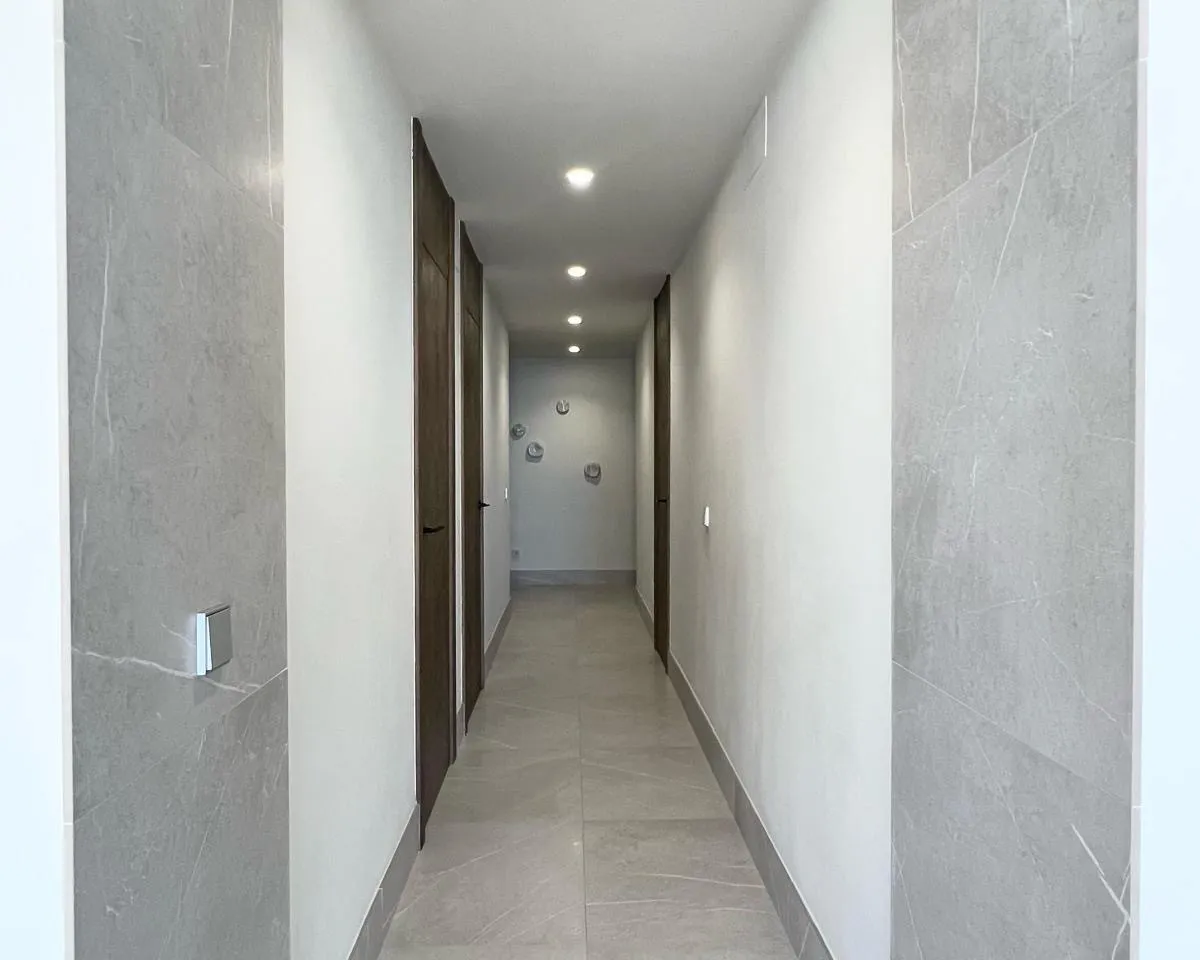 0c051158-9612-4b9d-9d17-685b70ebc0af