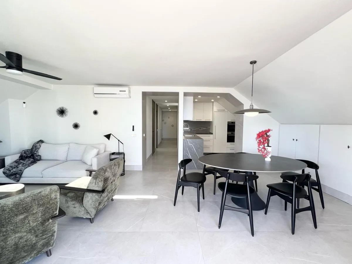 61ee09f2-c131-4b71-bd1a-e1488e24e3e4