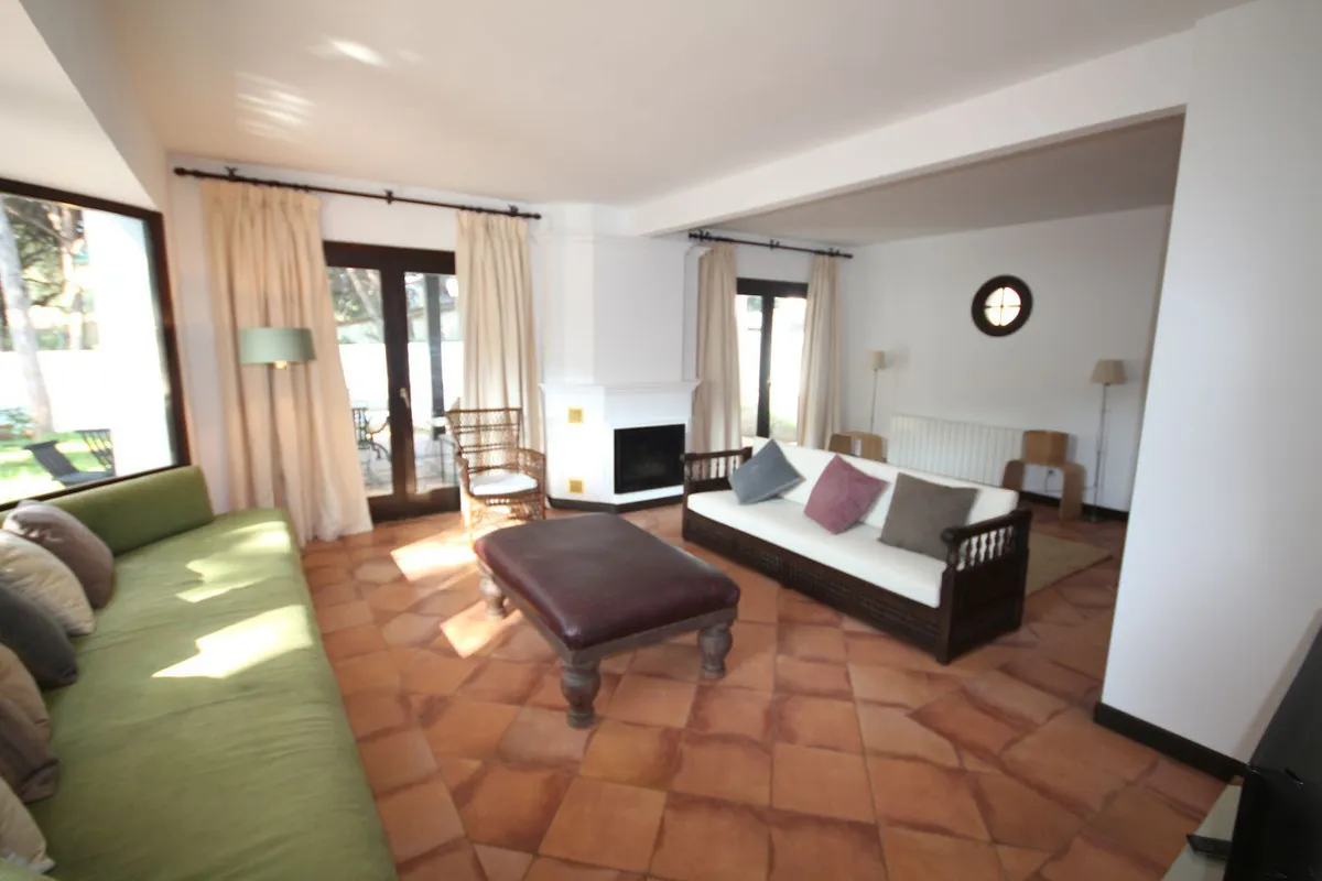 5842b431-9a03-4fcd-b6ae-8ecfd46618a3