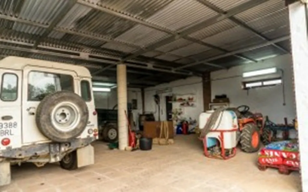 a6d2fbc1-392f-42e8-ad75-7d61822f2993