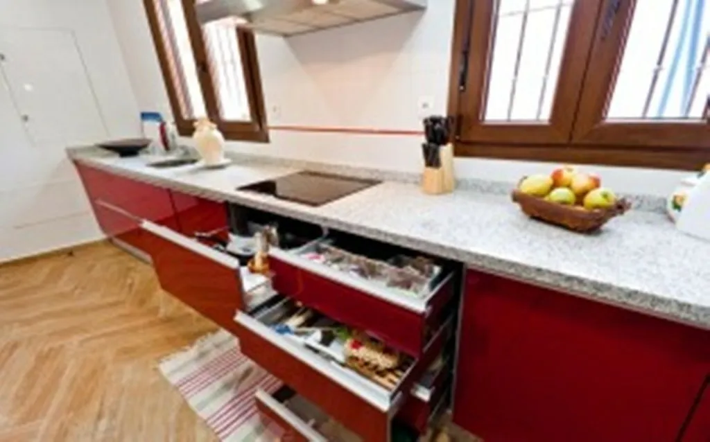 d1a151e6-2866-46aa-8632-381b554c63a4