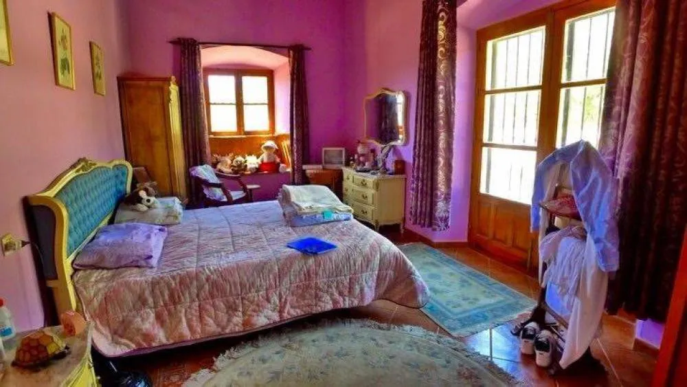 c759be41-aa24-4921-bb23-9f8e29baafd0