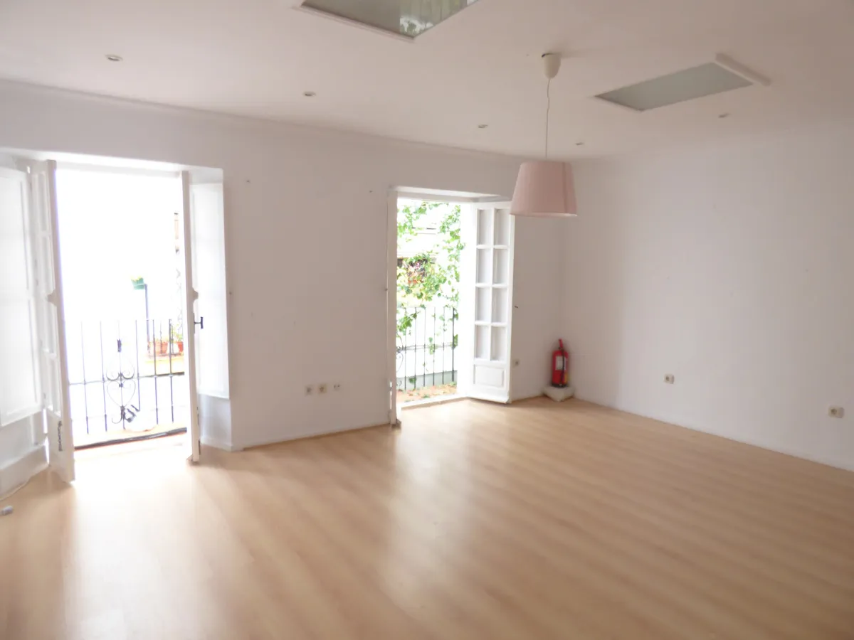 80b95c78-7f64-4731-800f-3f087e72eb69