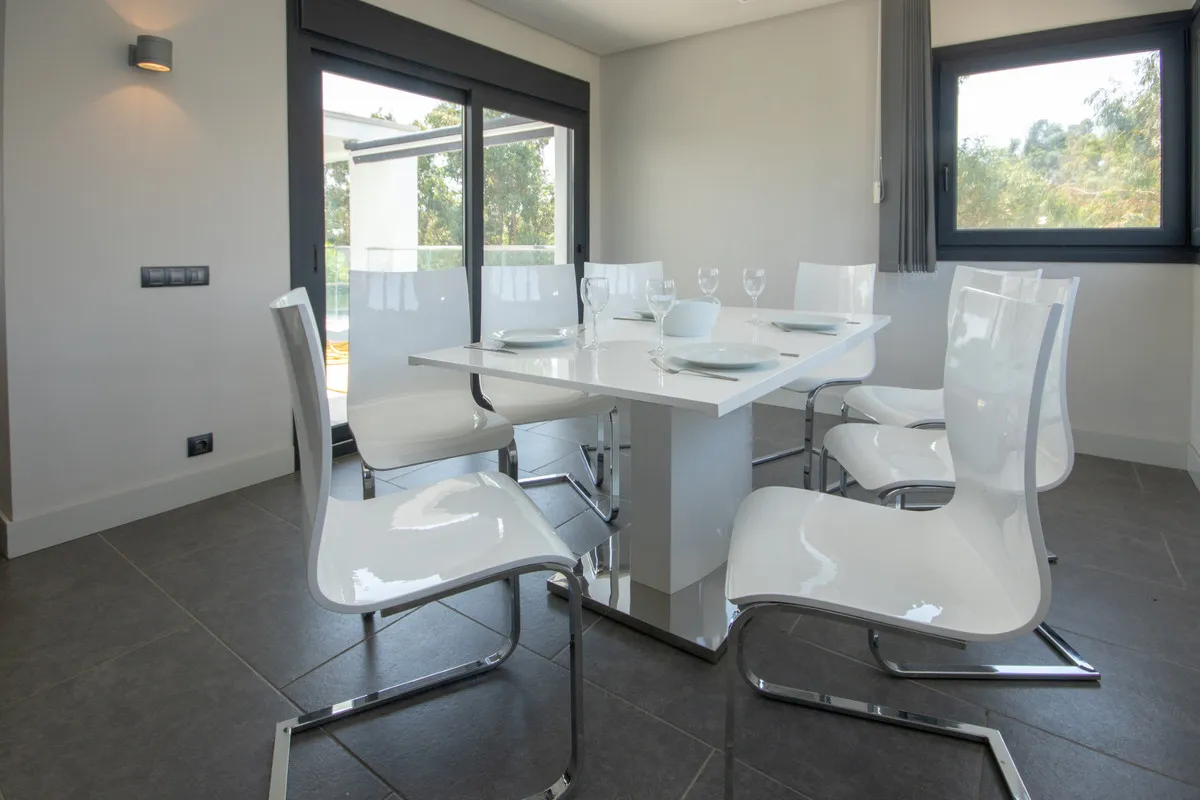 3002edcc-1469-41fd-94b3-db4769d971db