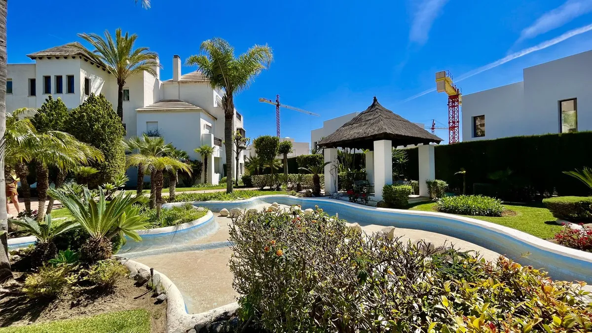 2208c9a5-1200-4fc1-b254-12e9ce8e0f34