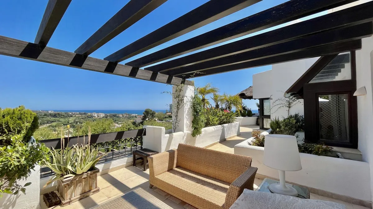 a9bbeeab-f732-494c-9296-479eae992920