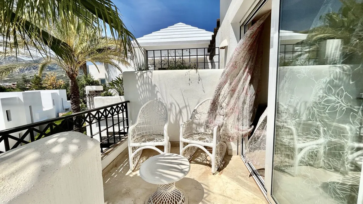 d596c707-2644-4bf9-b0a0-78435f961e36