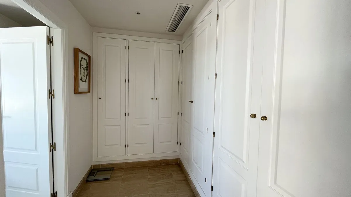 e2d2ce74-fe20-41d5-8063-8e62486d49e7