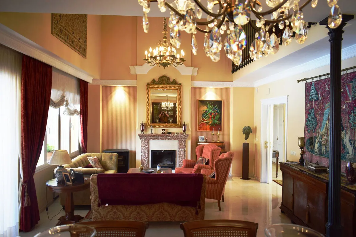 20e43af8-fbcd-4e4f-8822-e79f52efb53f