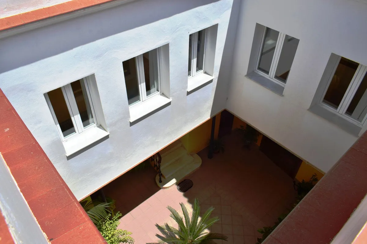 c94395ba-29c2-40ff-8055-11c2ebff5629