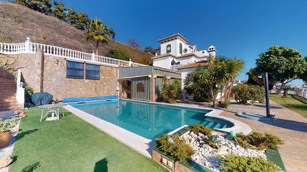 2af23491-b2a4-4f01-a6ad-f3632aafc1bf