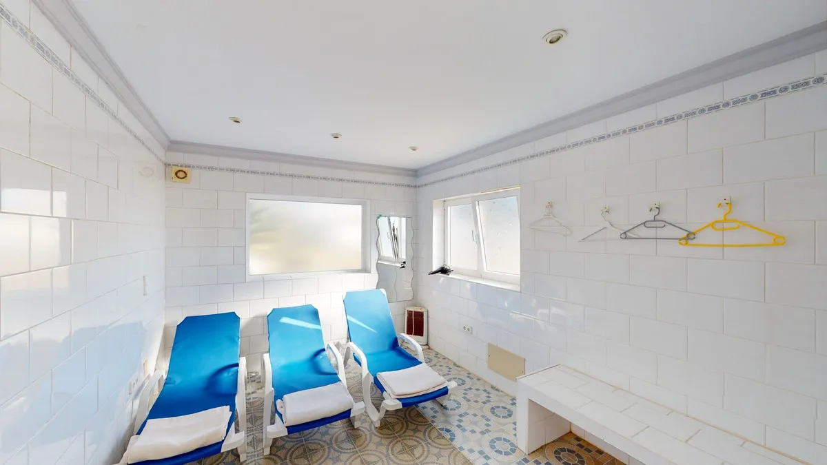 3a55e240-35d2-4d53-be6b-e54a32eeafdd