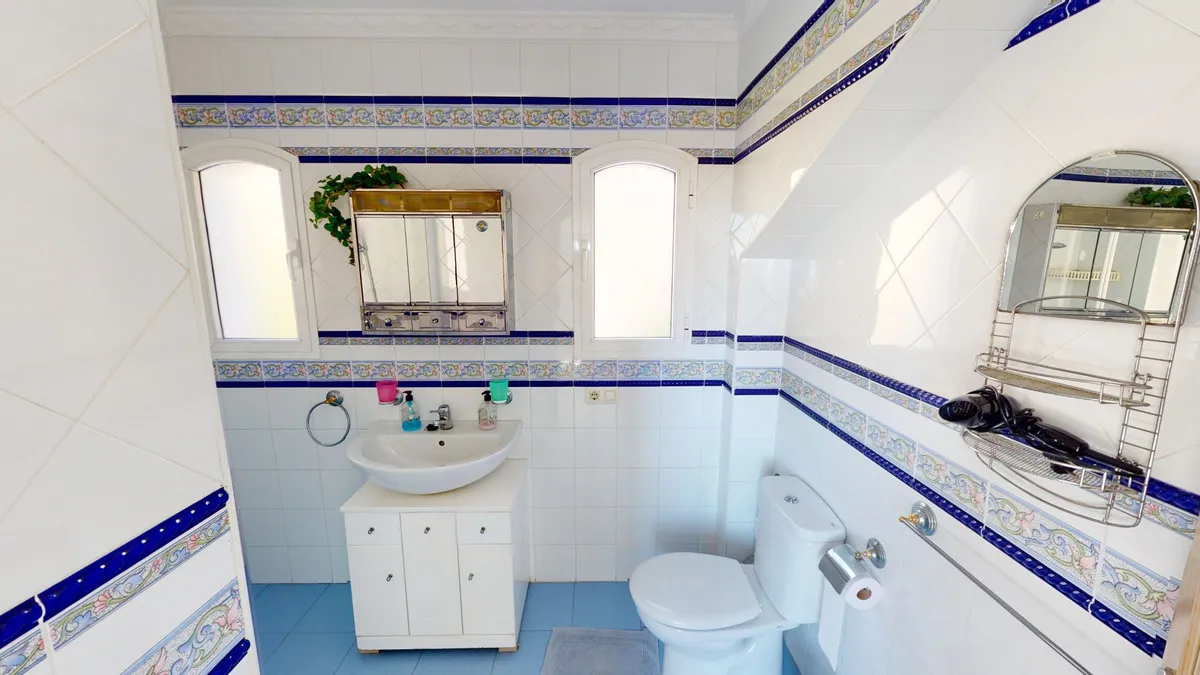 9b4c0683-339f-41ae-8aa2-2cb8a0078666