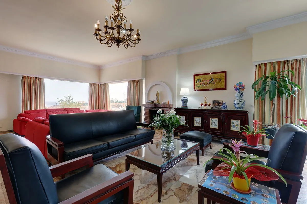 821ea2cd-5b91-4e8c-95c6-1558cf01e3ec