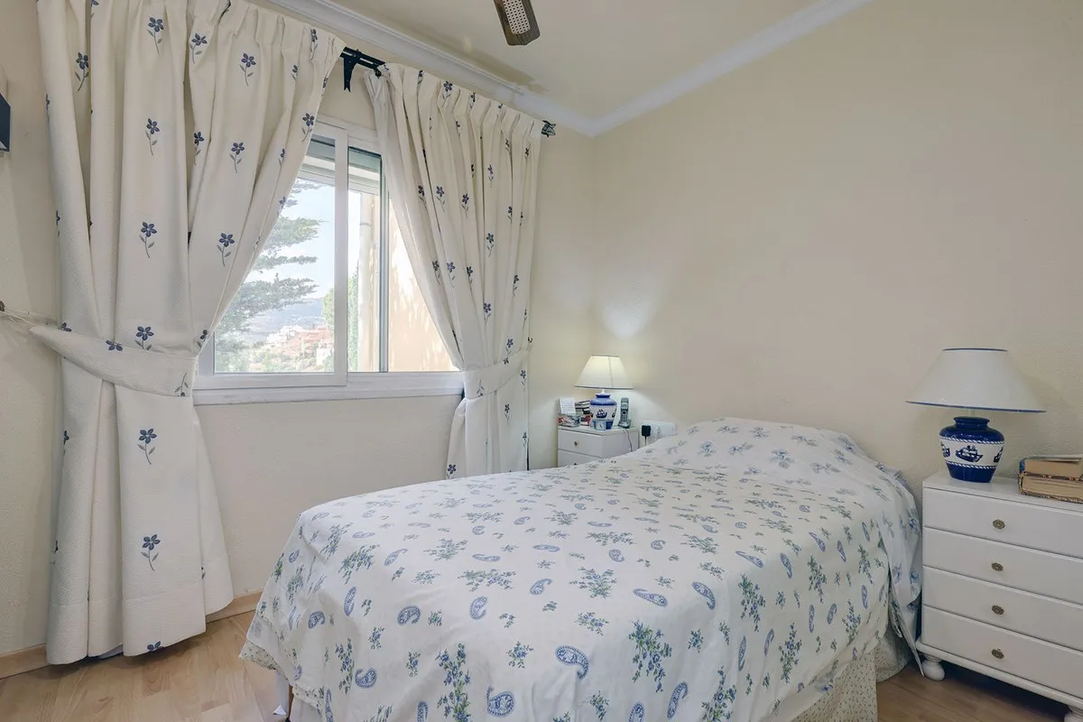 f9fd8be6-0937-4271-b021-ad8e94a6532d