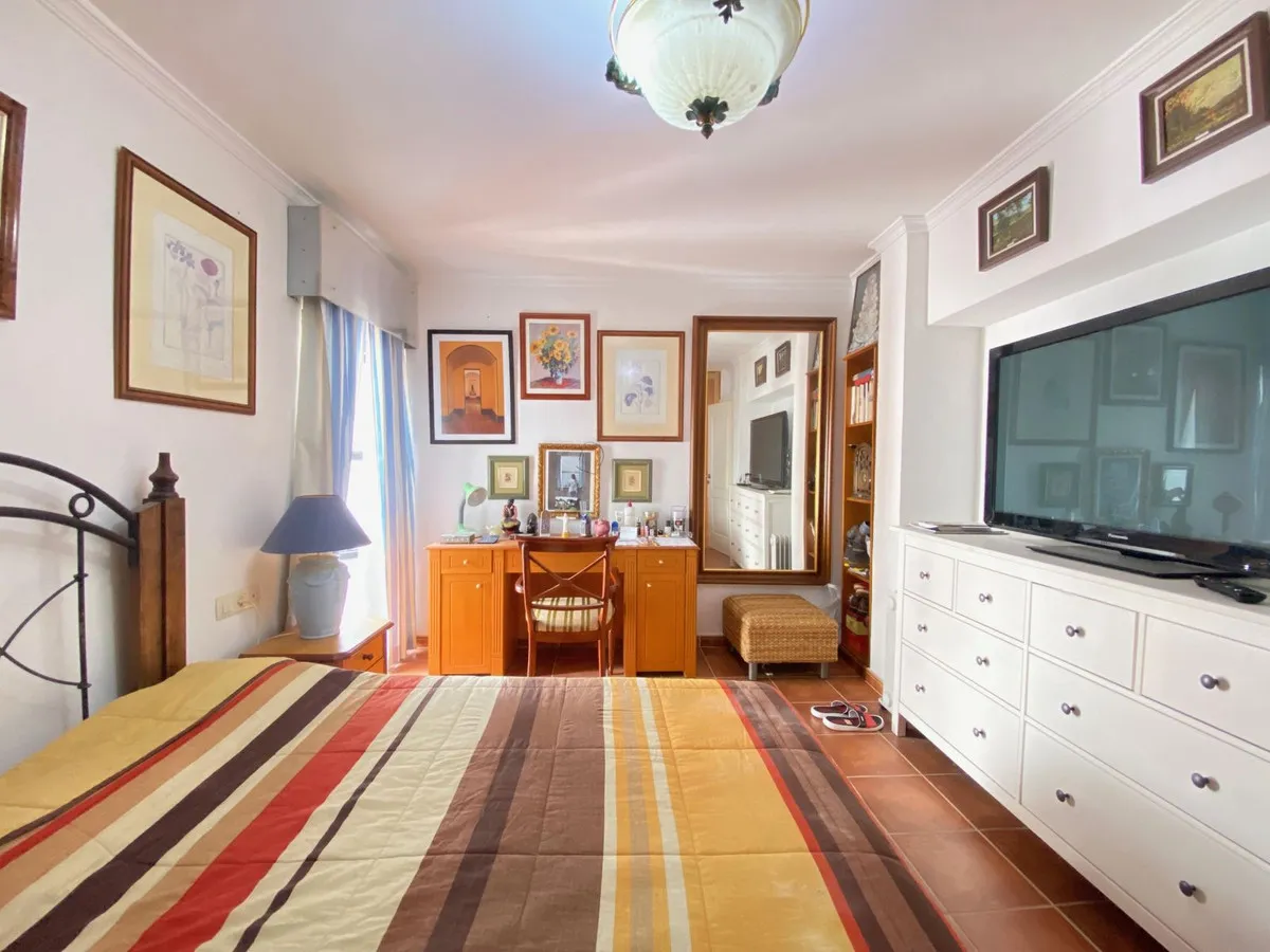 4861cfe4-0990-44b0-b5ec-4fc482b7274e