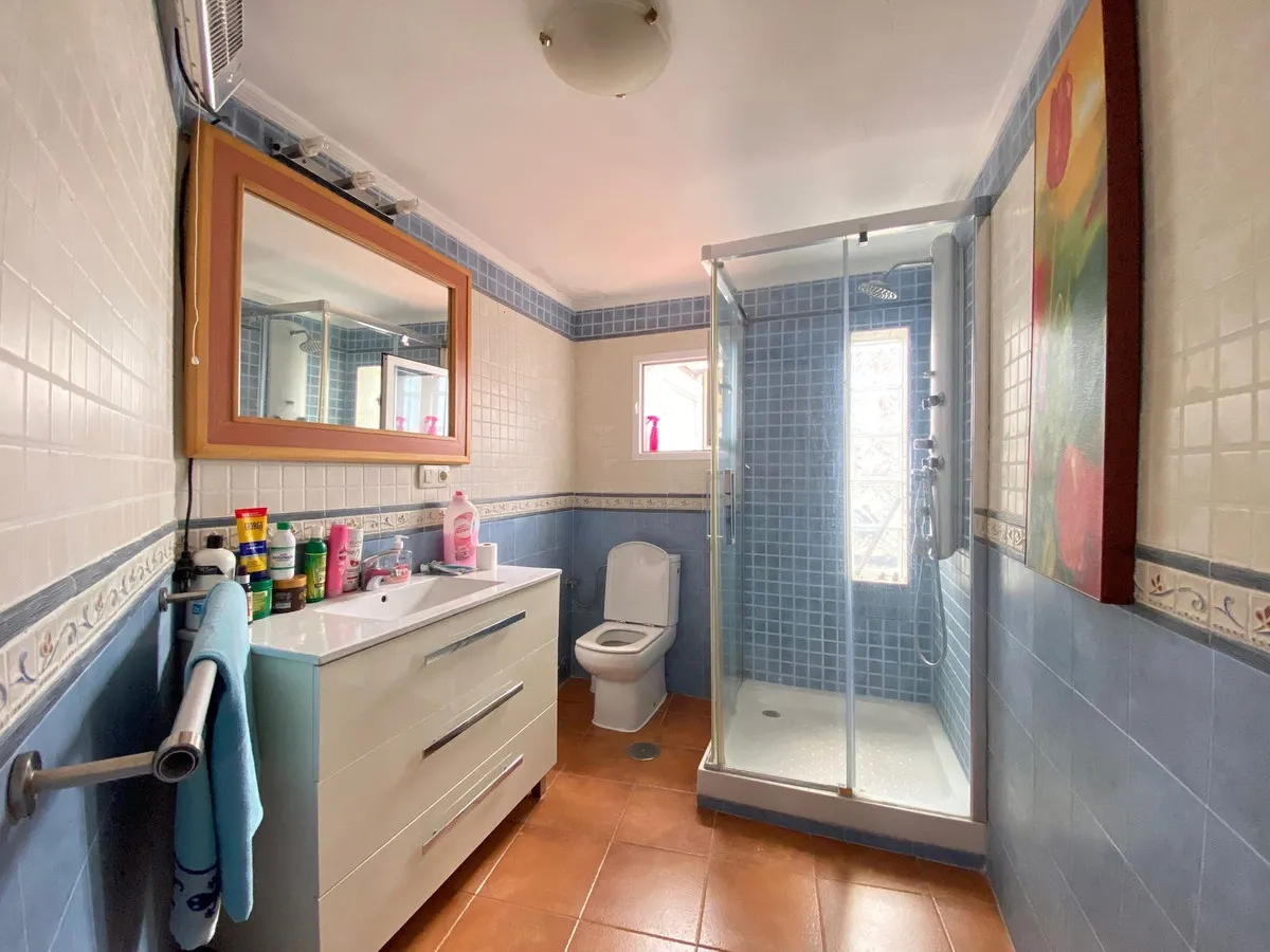 a4501c5d-fb4c-4877-b43a-b8371d646aa5